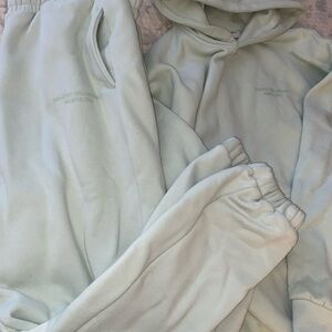 Comfrt Green Hoodie and Sweatpants Set